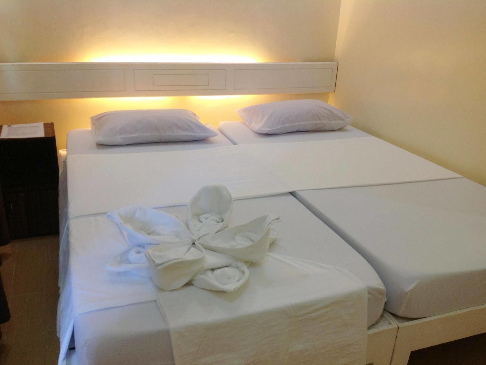 אל נידו Joaquinn'S Bed And Breakfast מראה חיצוני תמונה